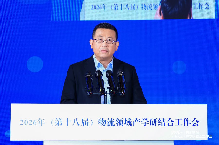 姜旭.JPG 陈达在致辞中指出